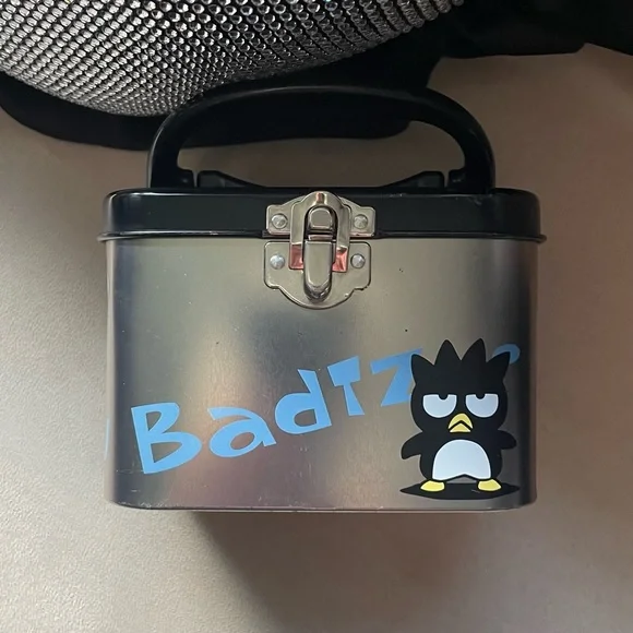 💚💚2 piece BADTZ MARU Original90’s Sanriolightweight metal box w/handle & PENCIL - Picture 10 of 11